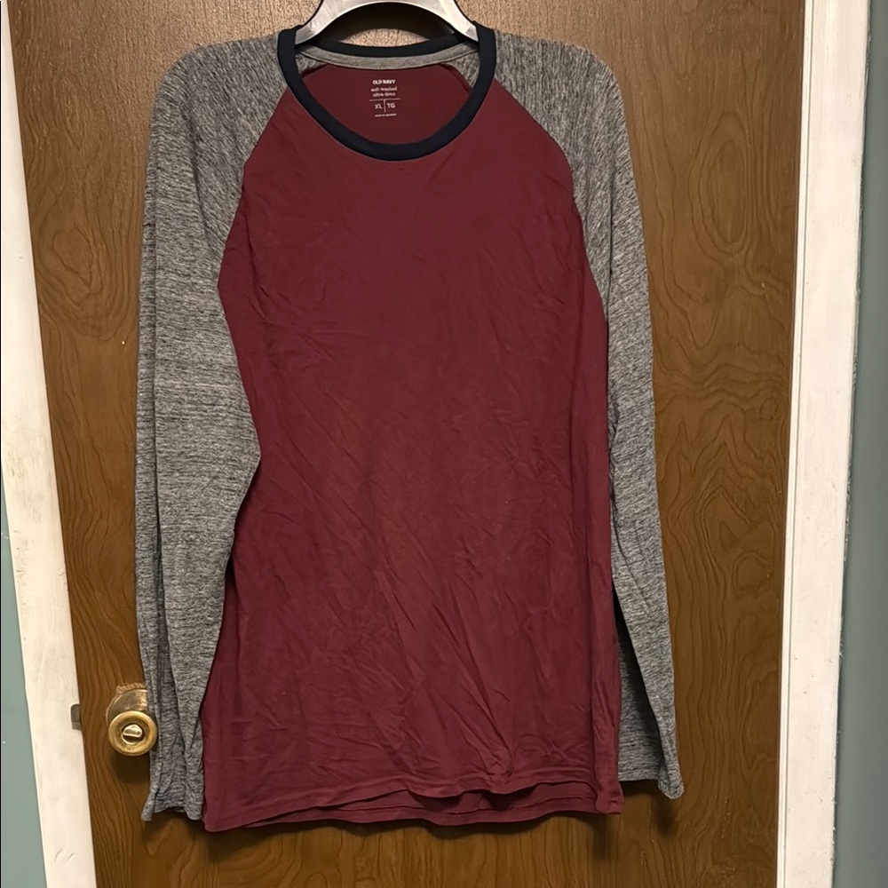Old Navy Burgundy and Gray Long Sleeve Shirt size XL